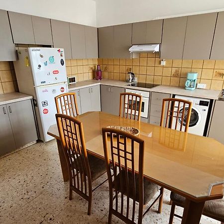 Family Nest In The Heart Of Limassol别墅 外观 照片