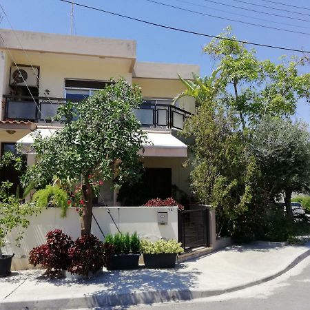 Family Nest In The Heart Of Limassol别墅 外观 照片