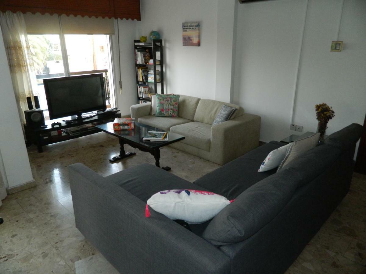 Family Nest In The Heart Of Limassol别墅 外观 照片