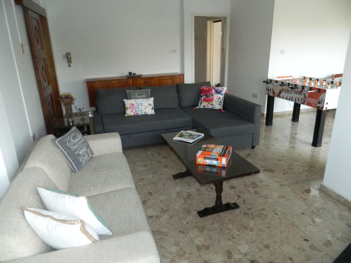 Family Nest In The Heart Of Limassol别墅 外观 照片
