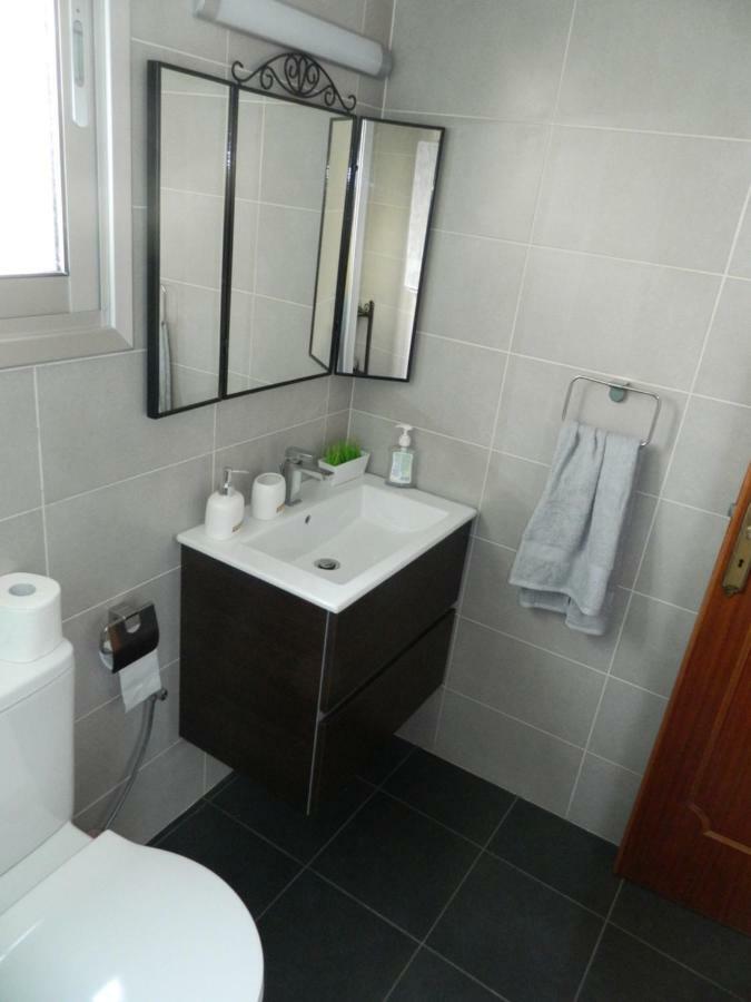 Family Nest In The Heart Of Limassol别墅 外观 照片